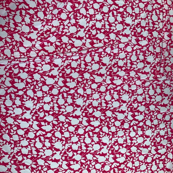 Pink Polyester Floral Fabric - Picture 4 of 4